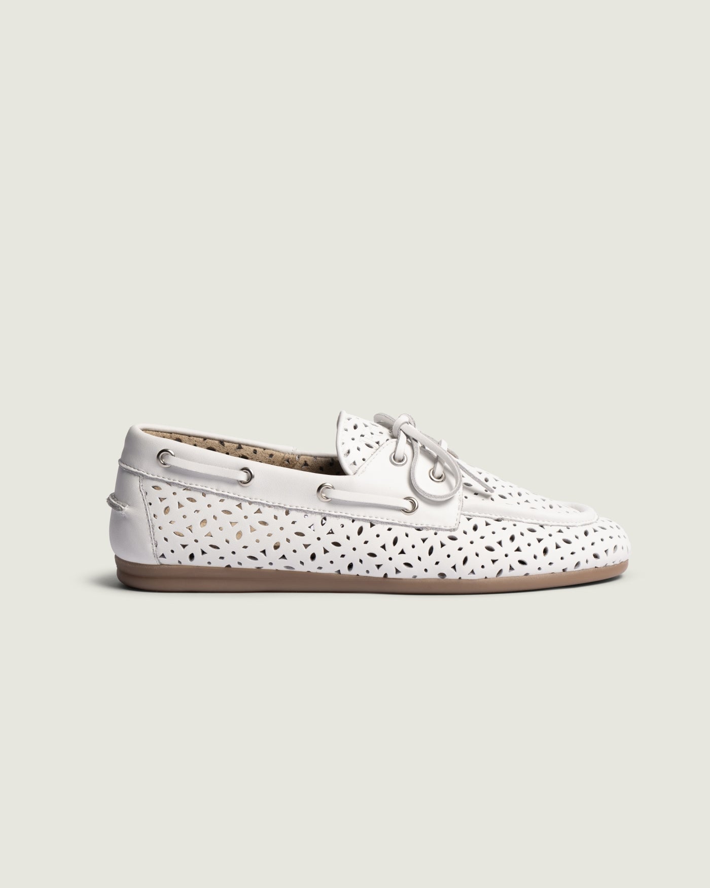 Boat Loafer Perforated - Leather | Off white