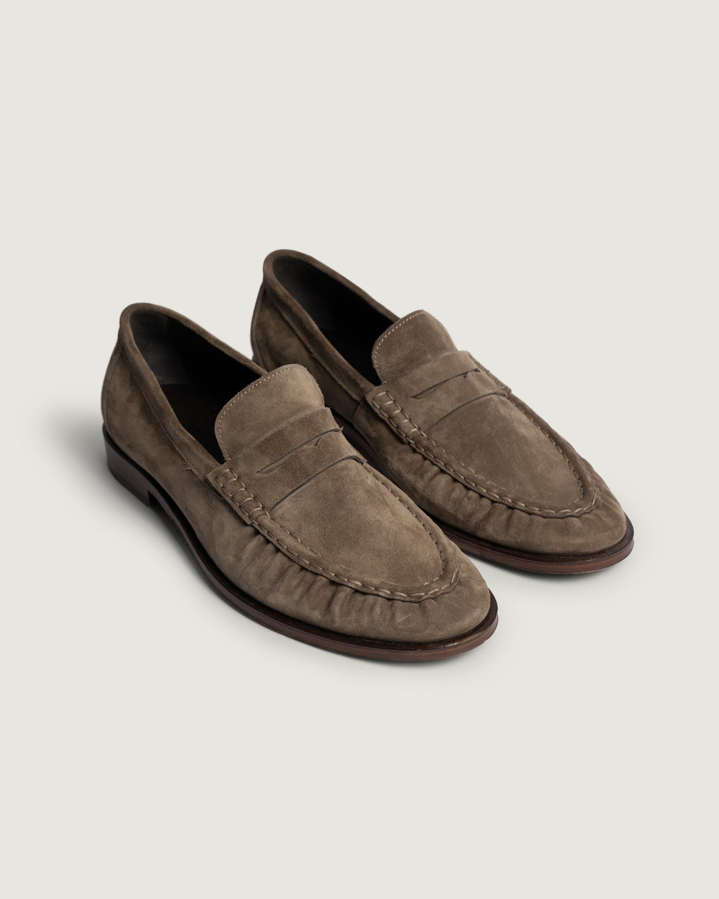 Penny Loafer Wrinkle - Suede | Drizzle