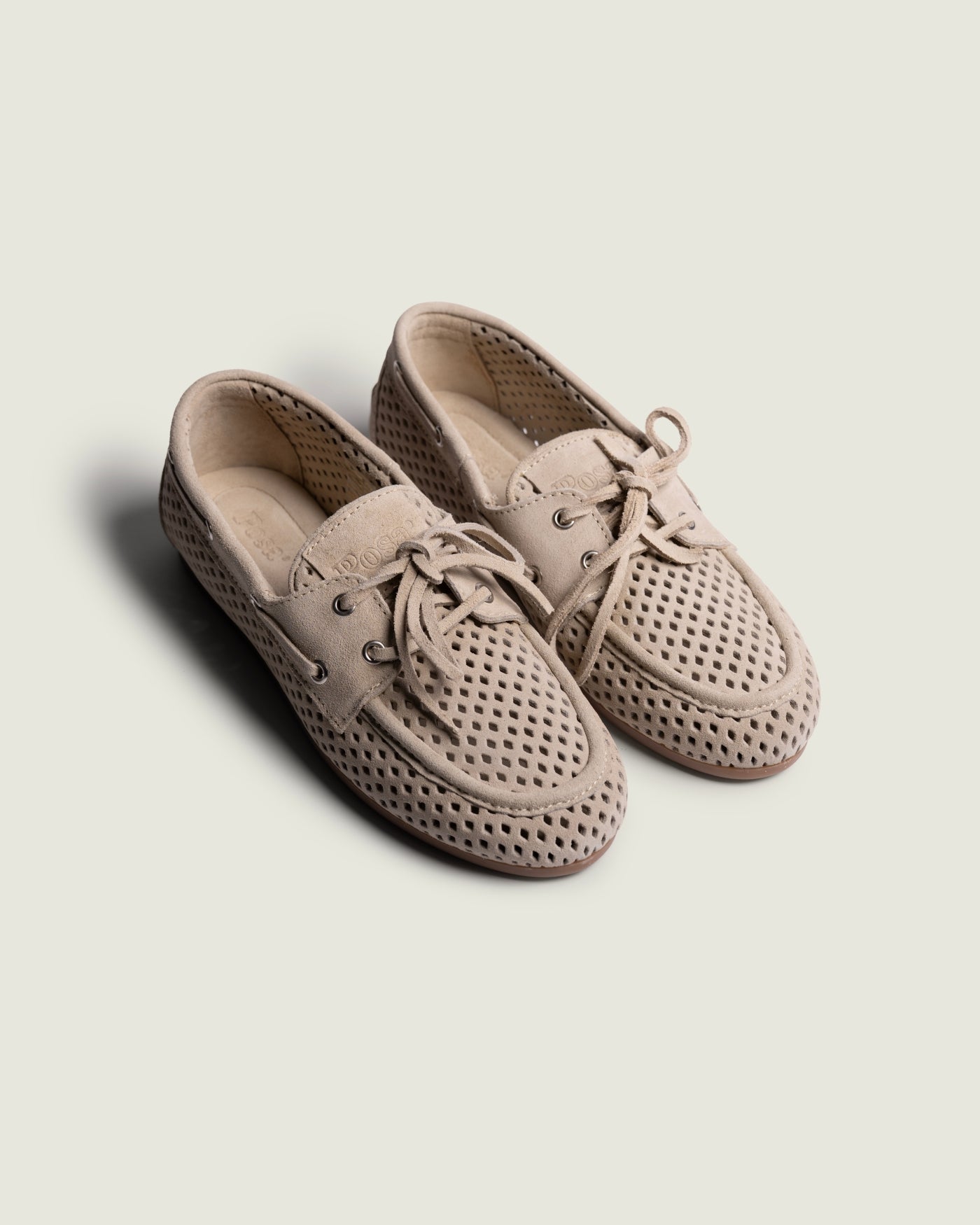 Boat Loafer Perforated - Suede | Light taupe