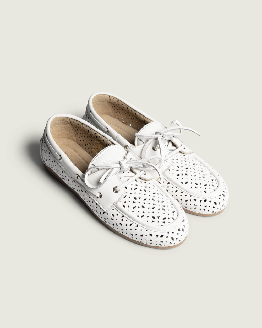 Boat Loafer Perforated - Leather | Off white