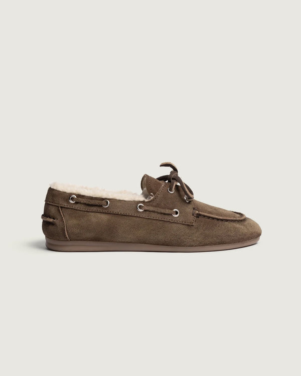 Boat Loafer Brushed - Fur | Dark brown