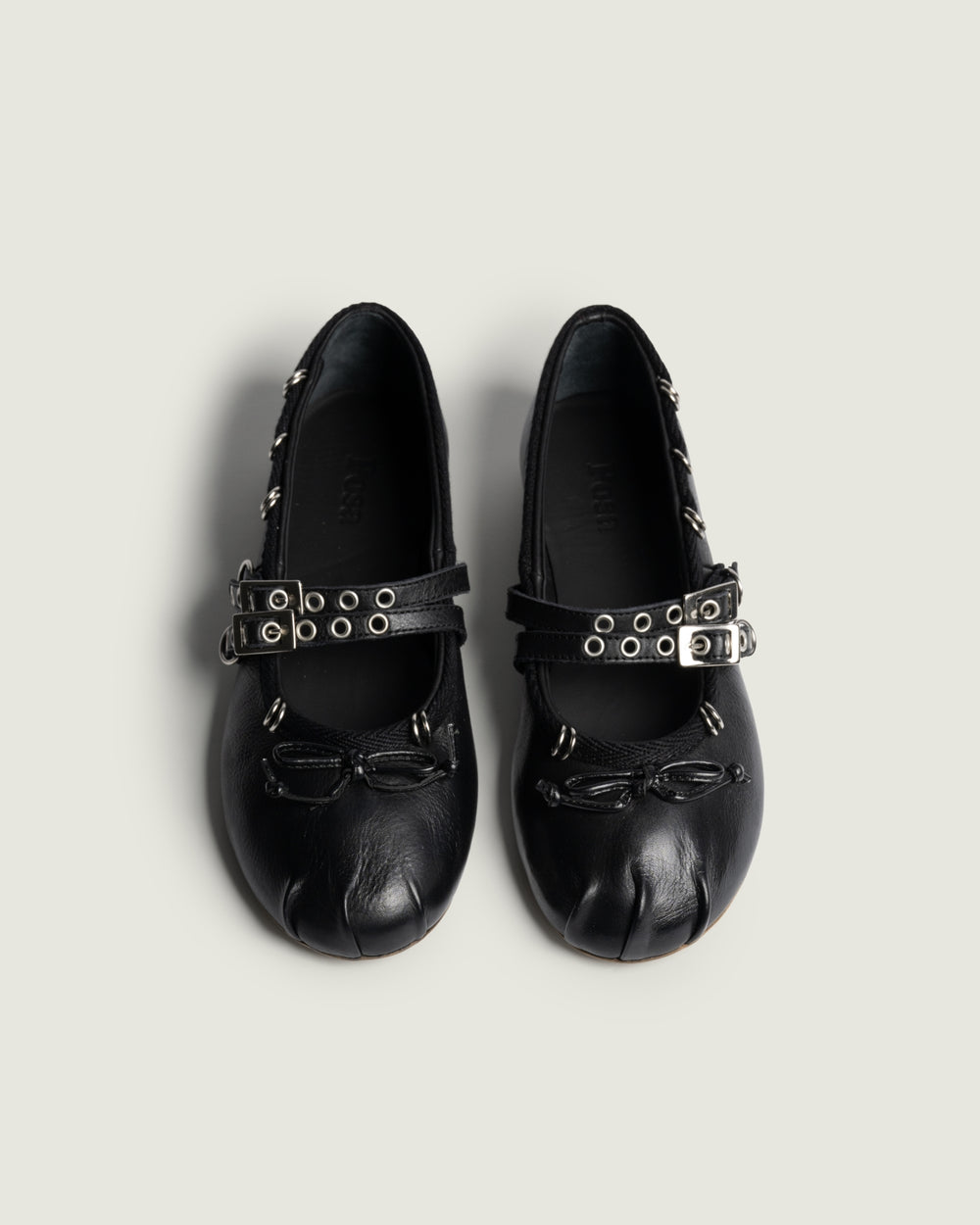Vita Ballerina Piercing | Black
