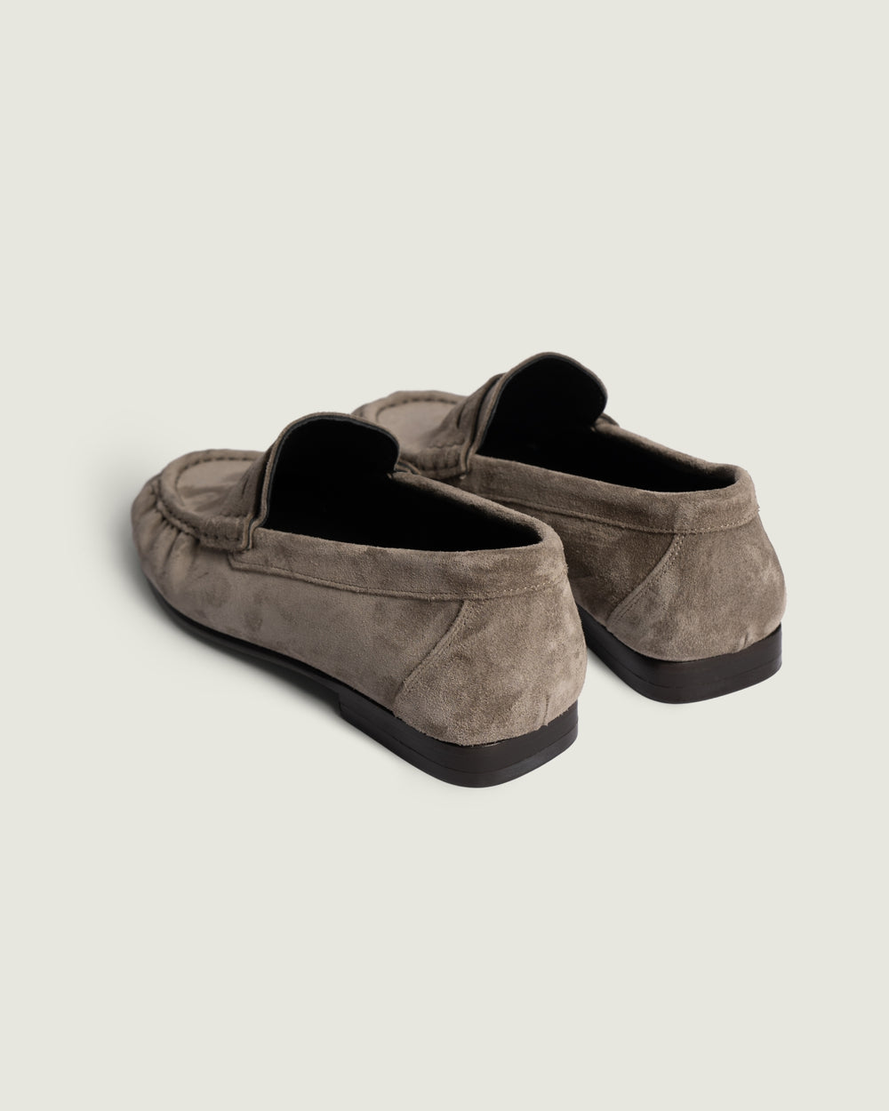 Penny Loafer Wrinkle - Suede | Drizzle